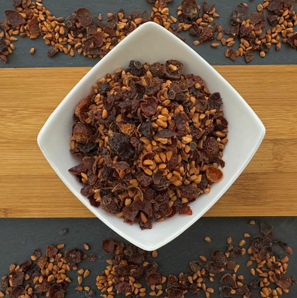 Hagebuttenschale mit Kern (geschnitten) 30g